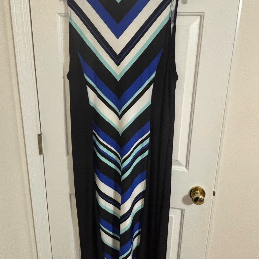 Kim Rogers Black and Blue Chevron Maxi Dress - Picture 3 of 3